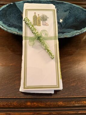 Herbs 🌿 & Olive 🫒 Oil Themed Flour Sack Dish Towel, Notepad, & Pen 🖊️ Gift Set
